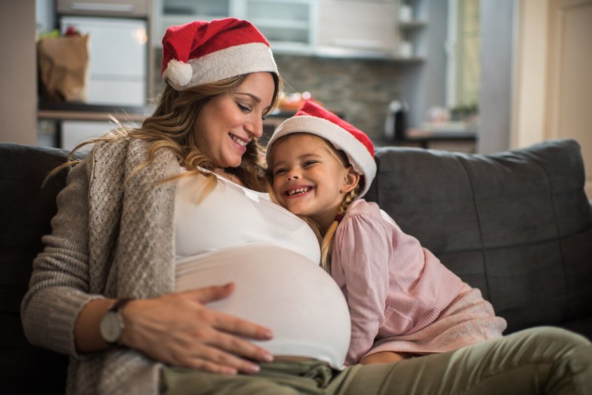 3 Tips for Pregnant Surrogates during the Holidays