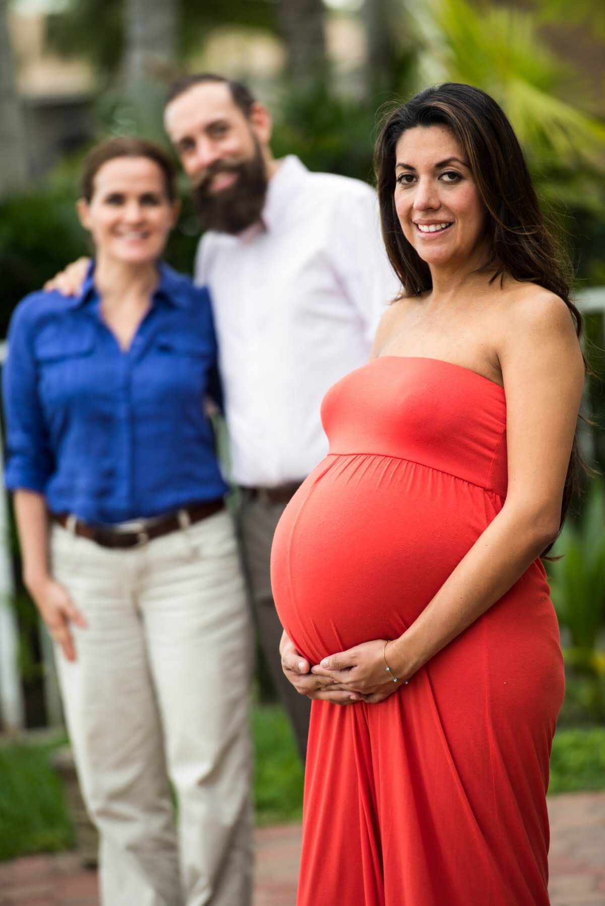 Do Surrogate Mothers Share DNA With The Baby?