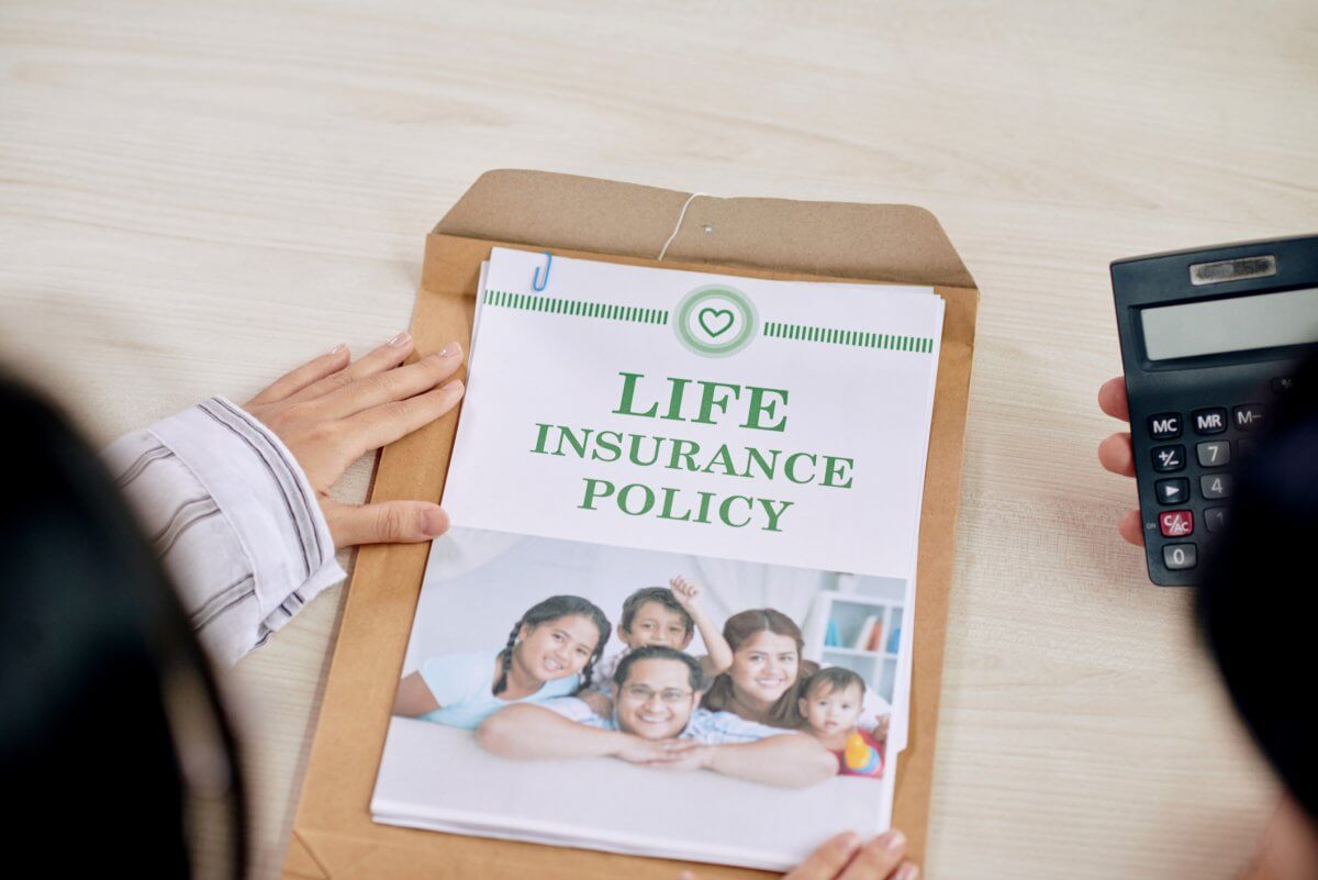 Who is Responsible for Obtaining Surrogate Life Insurance: Me or the Intended Parents?