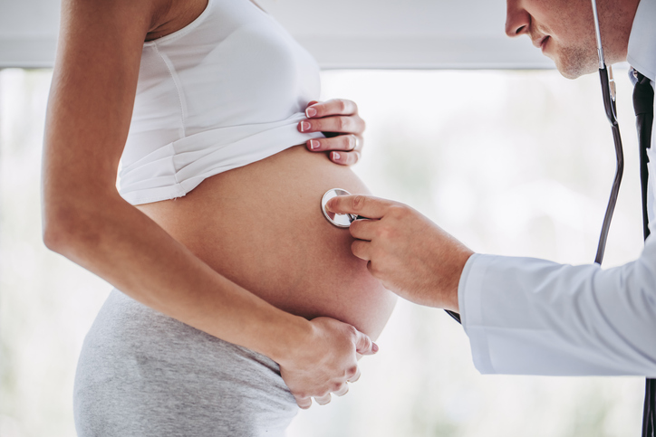 8 Pregnancy Tips for Surrogates