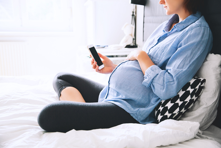 Everything to Know About Including Friends in Your Surrogacy Journey