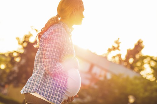 Surrogacy vs. Adoption